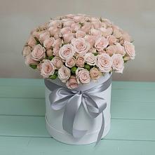 Цветочная композиция из Розы в шляпной коробке в Гаврилом-Яме