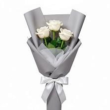 Букет 3 белые розы в Гаврилом-Яме