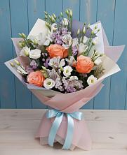 Букет цветов из:  Лизиантусы, Розы, Альстромерии и Гипсофила в Гаврилом-Яме