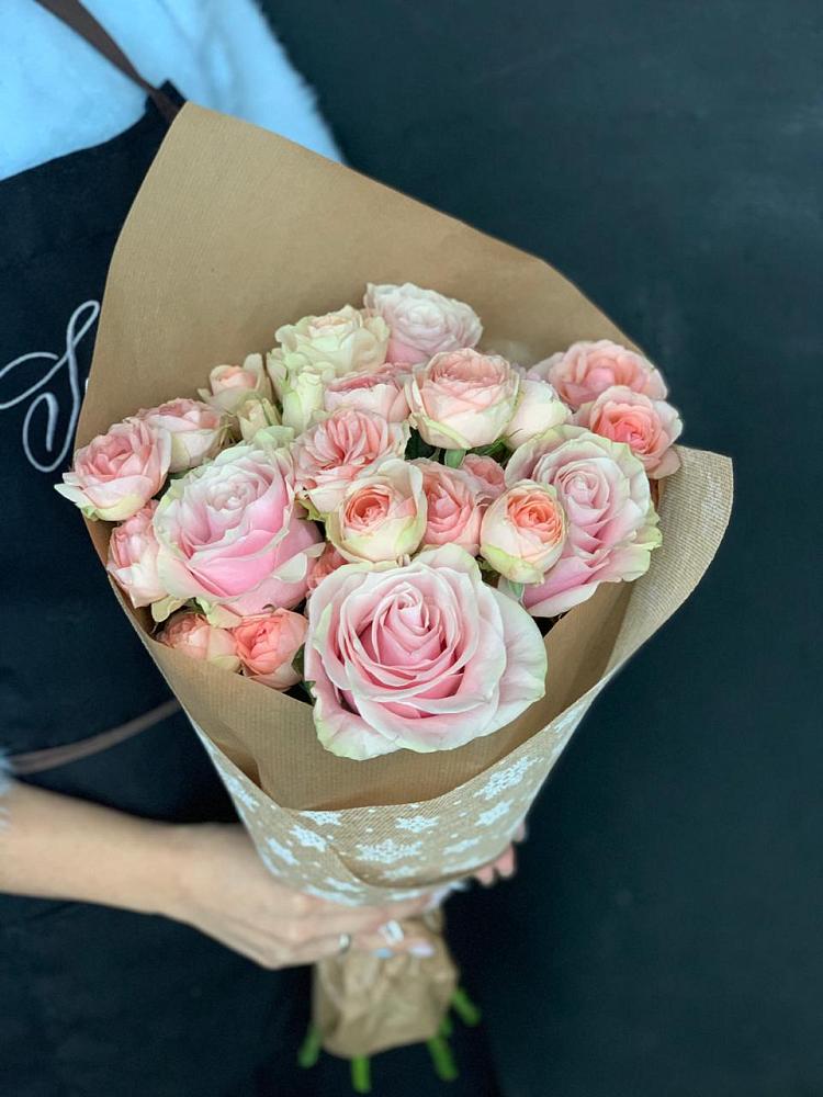 Букет цветов из: Хризантемы и Розы в Гаврилом-Яме