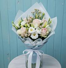 Букет цветов из:  Розы и Лизиантусы в Гаврилом-Яме