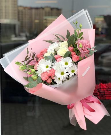 Букет цветов из: Розы, Лизиантусы и Хризантемы в Гаврилом-Яме