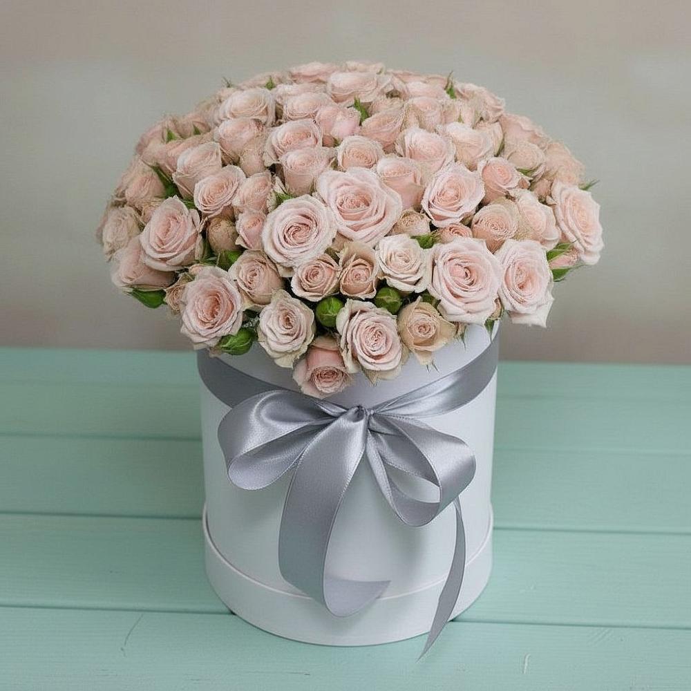 Цветочная композиция из Розы в шляпной коробке в Гаврилом-Яме